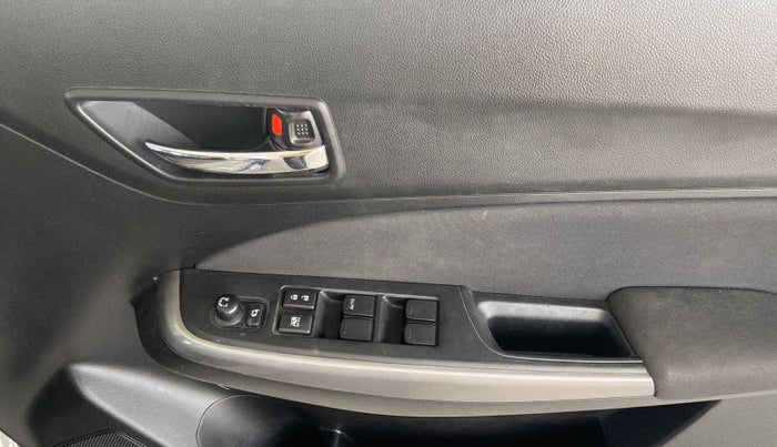 2022 Maruti Swift ZXI PLUS AMT, Petrol, Automatic, 33,174 km, Driver Side Door Panels Control
