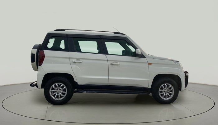 2016 Mahindra TUV300 T8, Diesel, Manual, 83,970 km, Right Side View