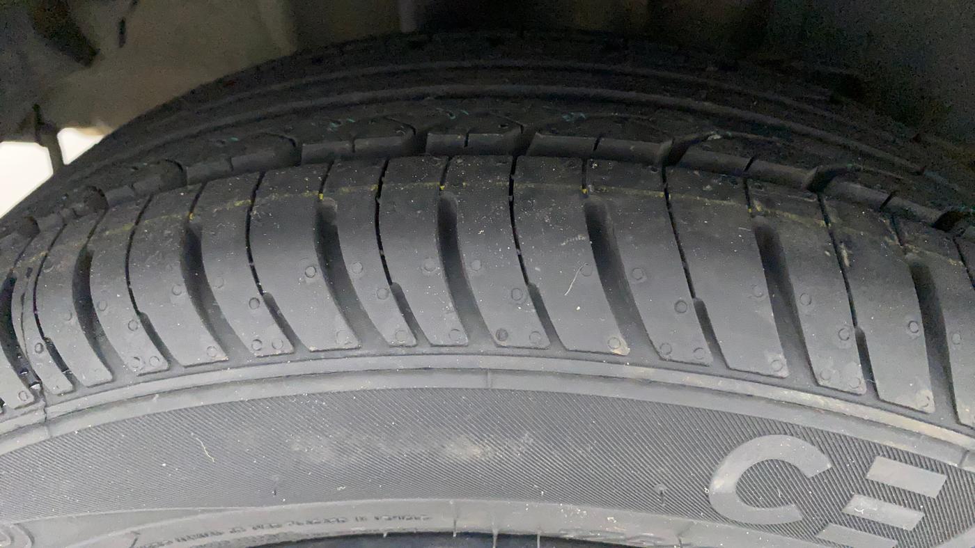 2018 Tata TIGOR XZ PLUS PETROL, Petrol, Manual, 87,428 km, Right Rear Tyre Tread