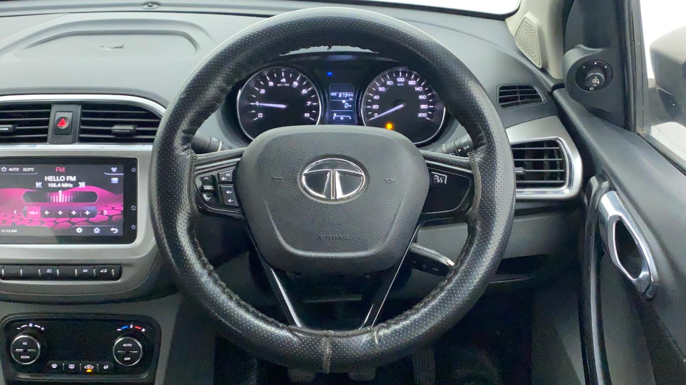 2018 Tata TIGOR XZ PLUS PETROL, Petrol, Manual, 87,428 km, Steering Wheel Close Up