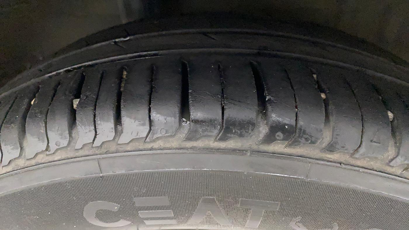 2018 Honda Amaze 1.2L I-VTEC V, Petrol, Manual, 83,858 km, Right Rear Tyre Tread