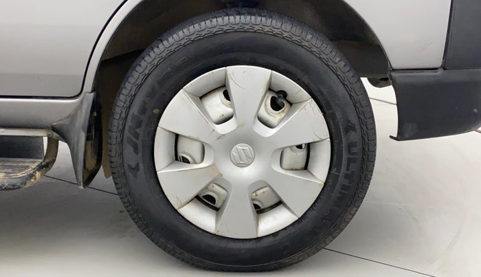 2018 Maruti Eeco 5 STR WITH A/C+HTR, Petrol, Manual, 35,201 km, Right Front Wheel