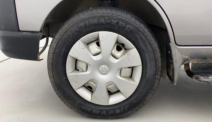 2018 Maruti Eeco 5 STR WITH A/C+HTR, Petrol, Manual, 35,201 km, Left Front Wheel