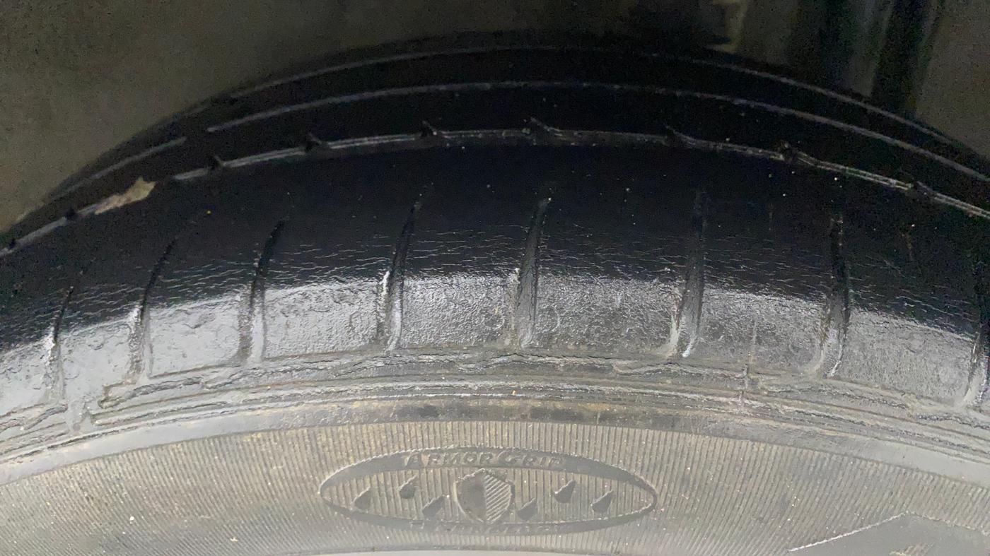 2017 Nissan Micra XV CVT, Petrol, Automatic, 89,568 km, Left Rear Tyre Tread