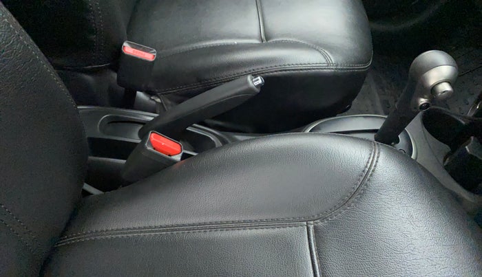 2017 Nissan Micra XV CVT, Petrol, Automatic, 89,568 km, Gear Lever