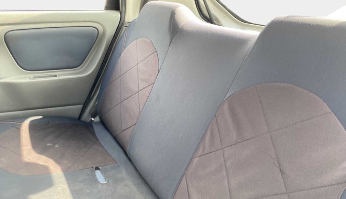 2013 Maruti Alto K10 VXI, Petrol, Manual, 54,426 km, Right Side Rear Door Cabin
