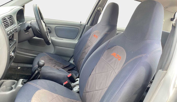 2013 Maruti Alto K10 VXI, Petrol, Manual, 54,426 km, Right Side Front Door Cabin
