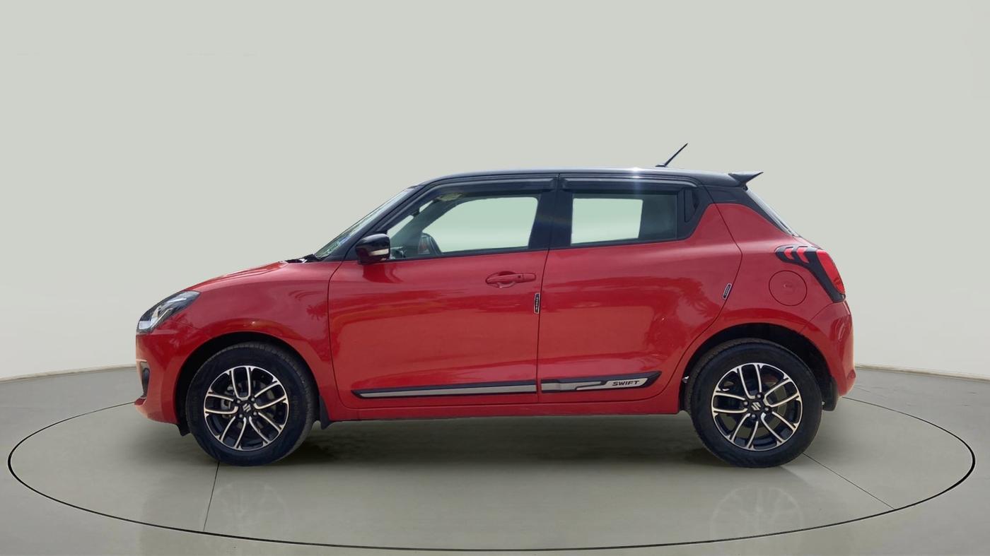 2022 Maruti Swift ZXI PLUS AMT DUAL TONE, Petrol, Automatic, 11,221 km, Left Side