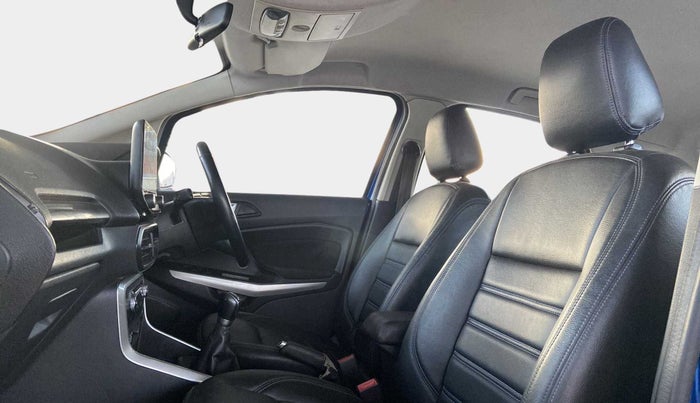 2018 Ford Ecosport TITANIUM 1.5L DIESEL, Diesel, Manual, 1,16,898 km, Right Side Front Door Cabin