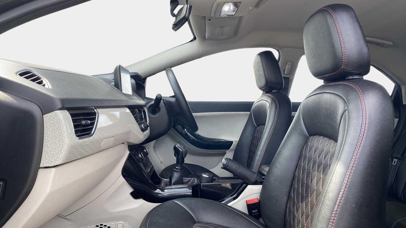 2020 Tata NEXON XZ PLUS PETROL, Petrol, Manual, 48,995 km, Right Side Front Door Cabin