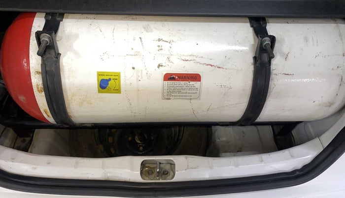 2019 Hyundai NEW SANTRO SPORTZ CNG, CNG, Manual, 57,870 km, Boot Inside