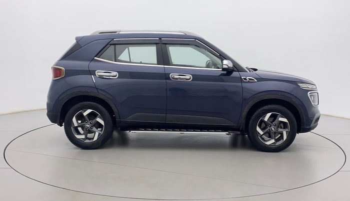 2020 Hyundai VENUE SX 1.0 TURBO, Petrol, Manual, 19,669 km, Right Side View