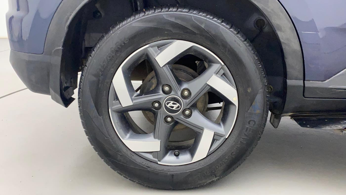 2020 Hyundai VENUE SX 1.0 TURBO, Petrol, Manual, 19,669 km, Right Rear Wheel