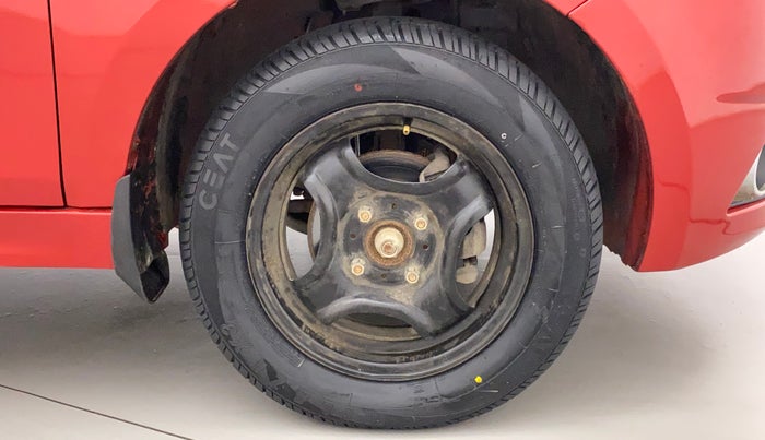 2019 Tata Tiago XZA PETROL, Petrol, Automatic, 42,777 km, Right Front Wheel