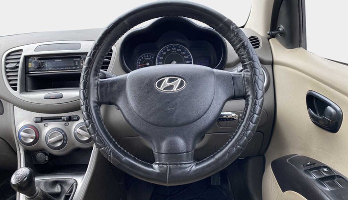 2016 Hyundai i10 MAGNA 1.1, Petrol, Manual, 58,756 km, Steering Wheel Close Up