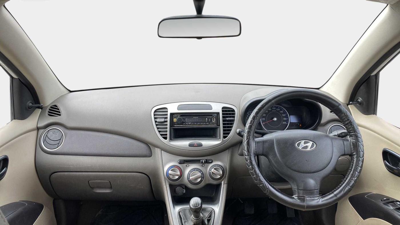 2016 Hyundai i10 MAGNA 1.1, Petrol, Manual, 58,756 km, Dashboard