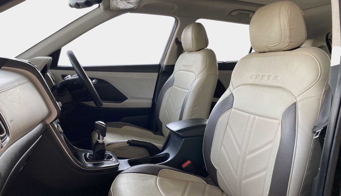2022 Hyundai Creta SX 1.5 PETROL, Petrol, Manual, 42,978 km, Right Side Front Door Cabin