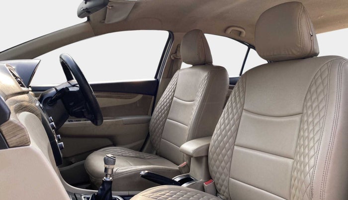 2019 Maruti Ciaz DELTA DIESEL 1.5, Diesel, Manual, 89,285 km, Right Side Front Door Cabin