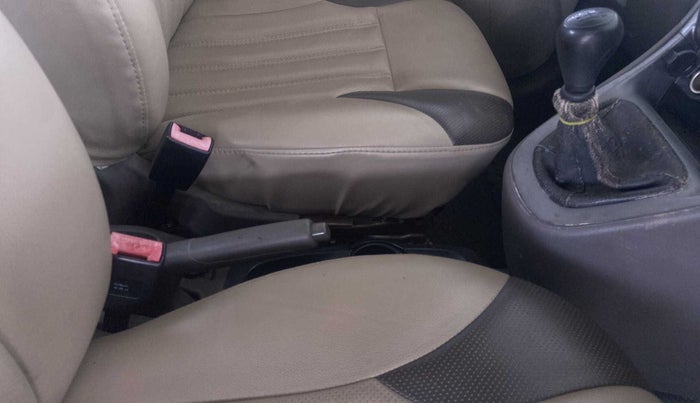 2011 Hyundai i10 MAGNA 1.2, Petrol, Manual, 58,619 km, Gear Lever