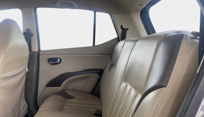 2011 Hyundai i10 MAGNA 1.2, Petrol, Manual, 58,619 km, Right Side Rear Door Cabin