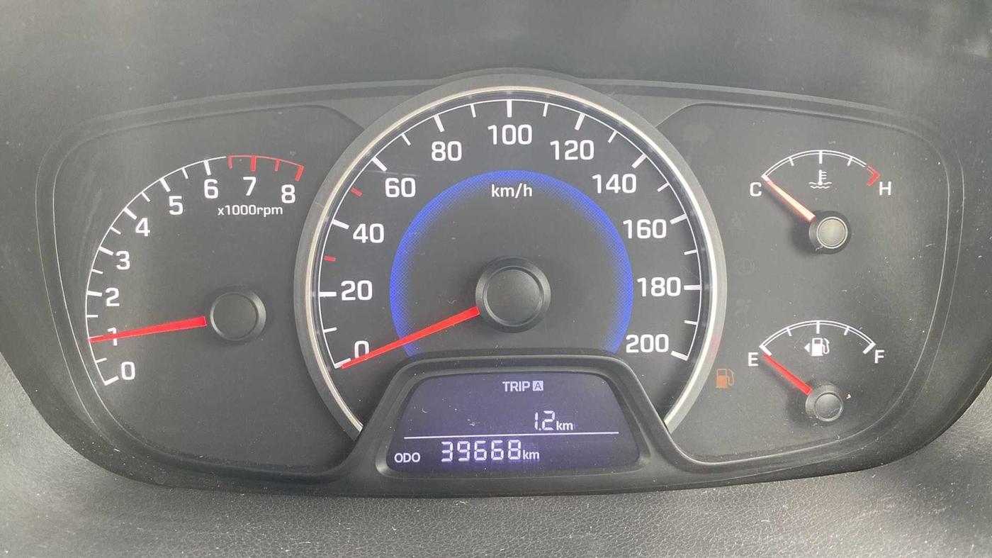 2014 Hyundai Grand i10 SPORTZ 1.2 KAPPA VTVT, Petrol, Manual, 39,667 km, Odometer Image