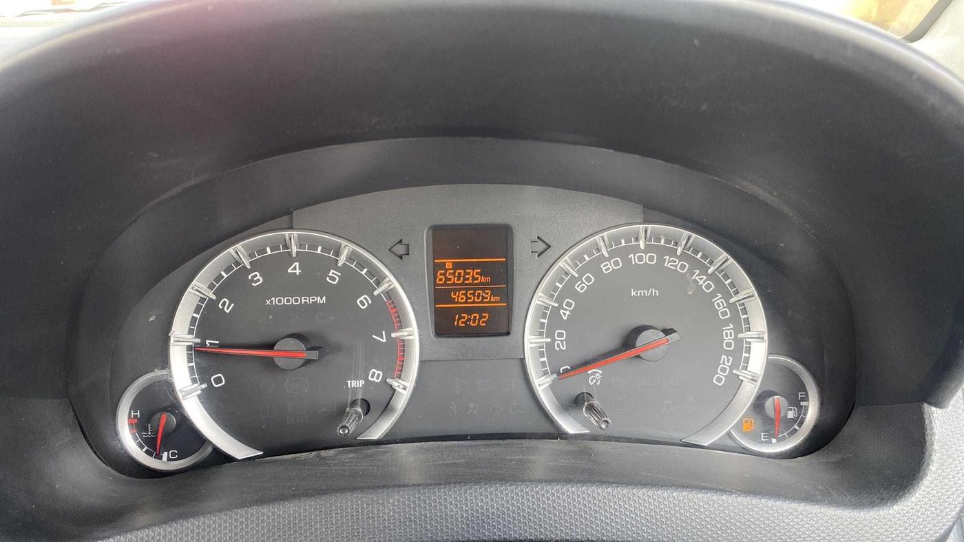 2014 Maruti Swift VXI, Petrol, Manual, 46,549 km, Odometer Image