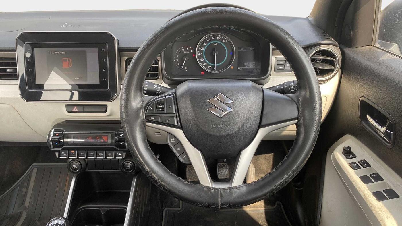 2022 Maruti IGNIS ALPHA 1.2, Petrol, Manual, 47,523 km, Steering Wheel Close Up
