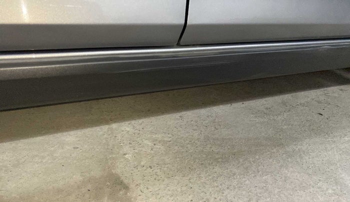 2021 Maruti IGNIS ZETA 1.2 AMT, Petrol, Automatic, 11,132 km, Right running board - Minor scratches