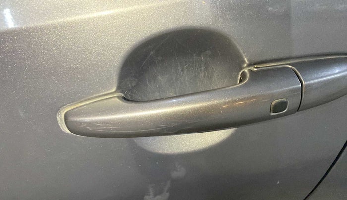 2021 Maruti IGNIS ZETA 1.2 AMT, Petrol, Automatic, 11,132 km, Front passenger door - Minor scratches