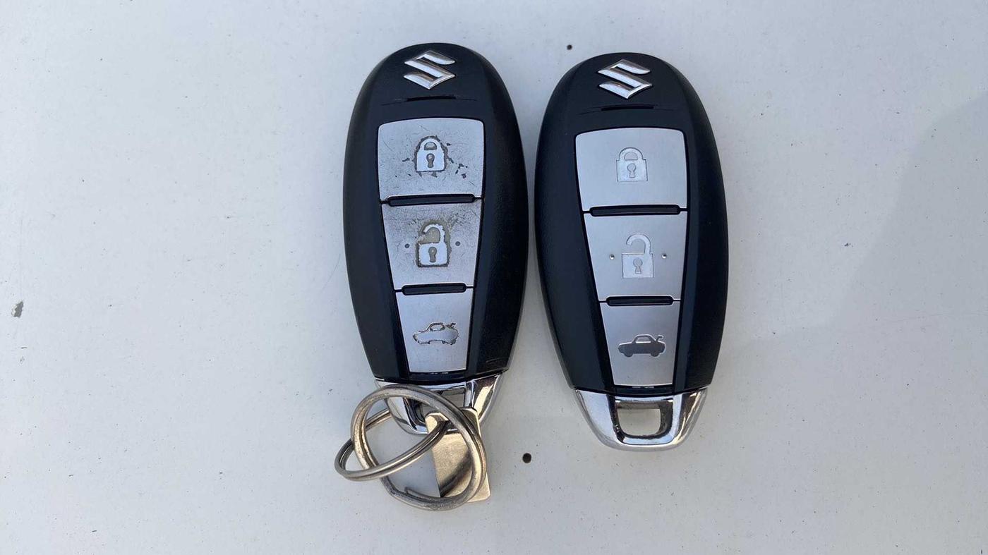 2017 Maruti Ciaz ZETA 1.4  AT PETROL, Petrol, Automatic, 72,443 km, Key Close Up