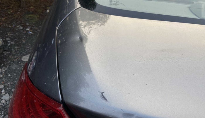 2017 Maruti Ciaz ZETA 1.4  AT PETROL, Petrol, Automatic, 72,443 km, Dicky (Boot door) - Slightly dented