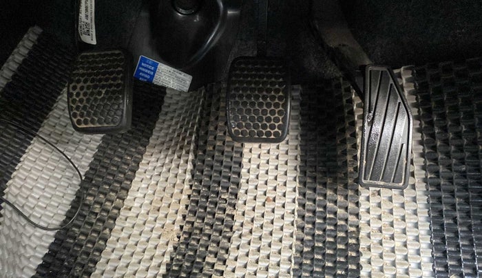 2023 Maruti Alto LXI O, Petrol, Manual, 1,835 km, Pedals