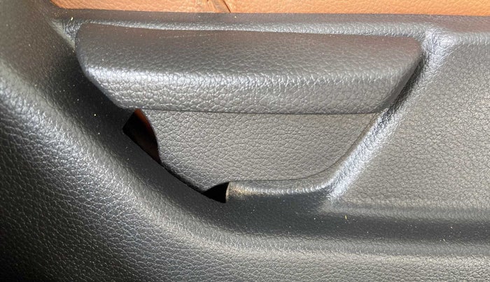 2017 Hyundai Eon MAGNA +, Petrol, Manual, 75,421 km, Driver Side Adjustment Panel