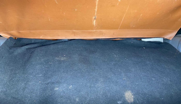 2017 Hyundai Eon MAGNA +, Petrol, Manual, 75,421 km, Boot Inside