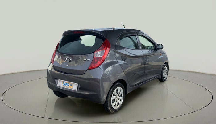 2017 Hyundai Eon MAGNA +, Petrol, Manual, 75,421 km, Right Back Diagonal