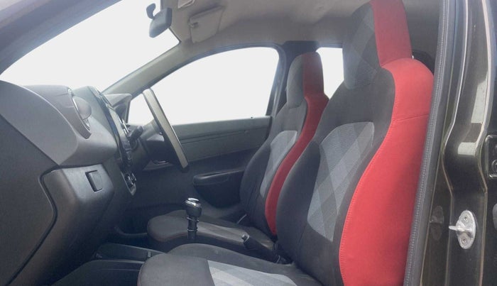2020 Renault Kwid RXT 0.8, Petrol, Manual, 8,512 km, Right Side Front Door Cabin