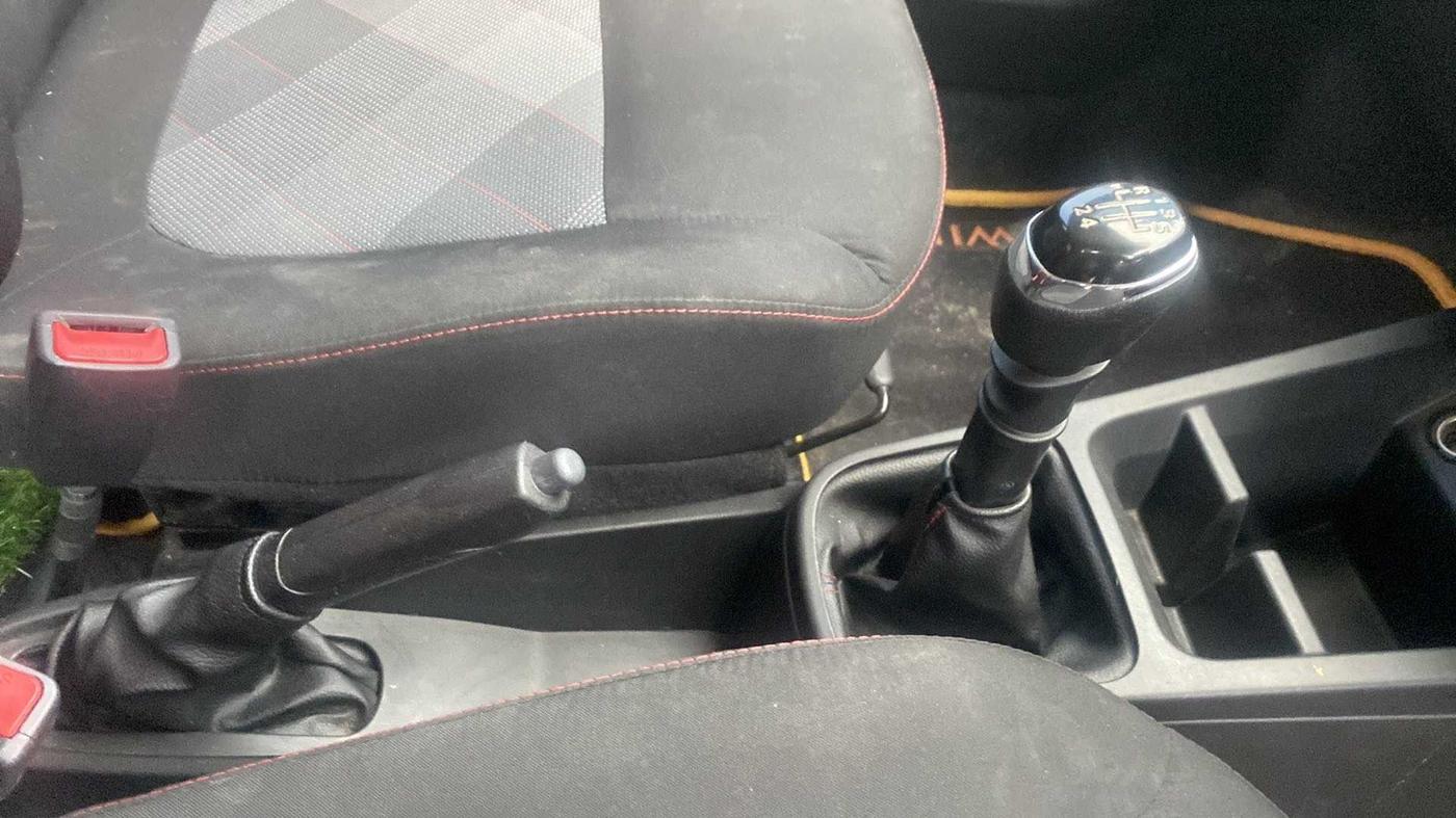 2020 Renault Kwid RXT 0.8, Petrol, Manual, 8,512 km, Gear Lever