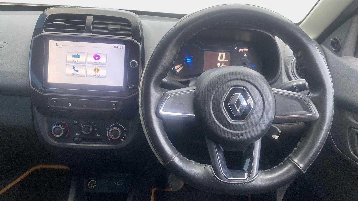 2020 Renault Kwid RXT 0.8, Petrol, Manual, 8,512 km, Steering Wheel Close Up