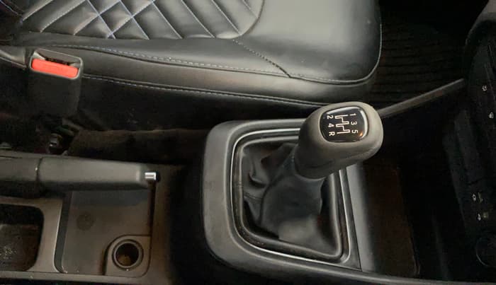 2022 Tata PUNCH ADVENTURE MT, Petrol, Manual, 20,242 km, Gear Lever