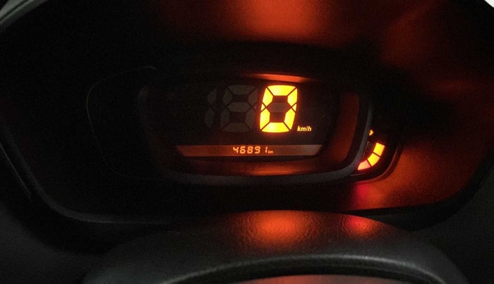2018 Renault Kwid RXT 1.0 (O), Petrol, Manual, 46,900 km, Odometer Image