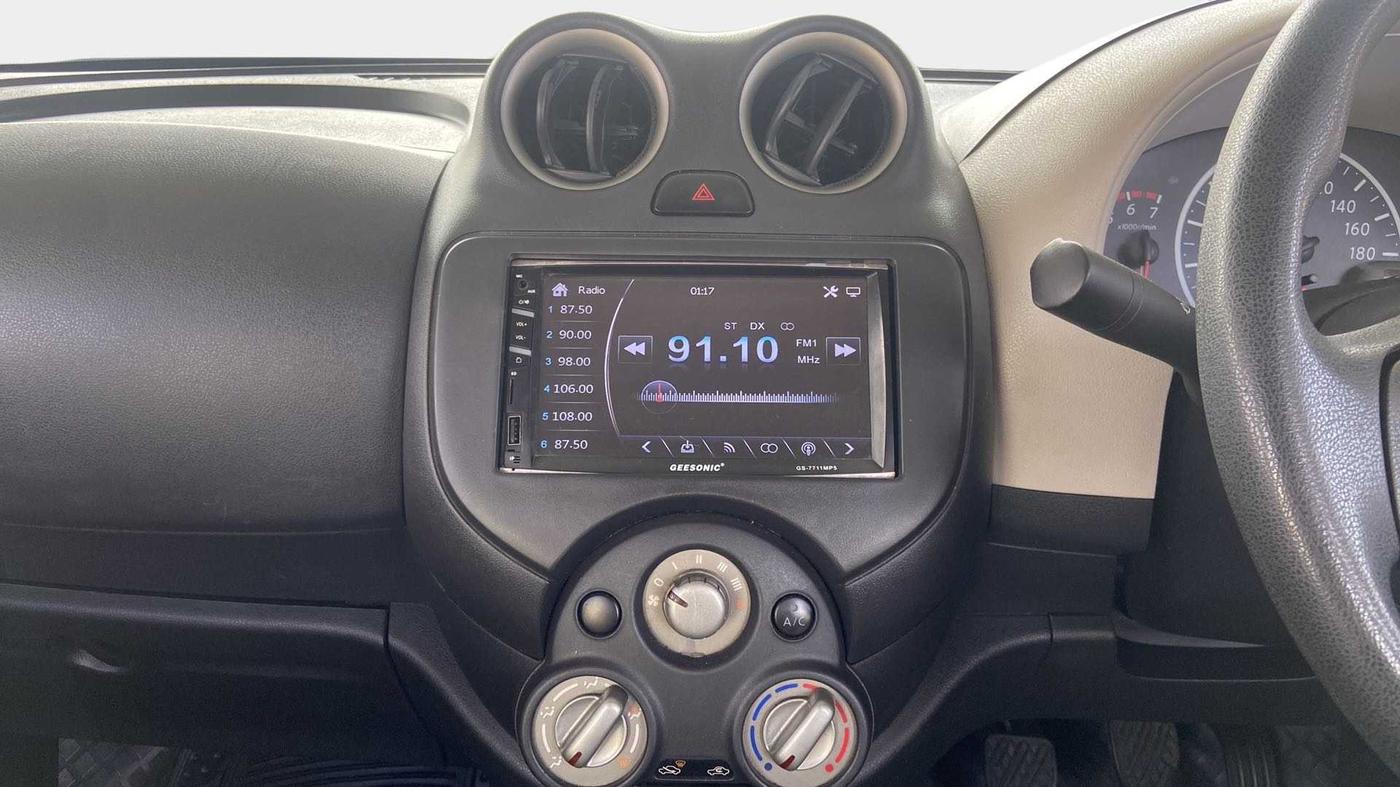 2013 Nissan Micra Active XV, Petrol, Manual, 44,183 km, Air Conditioner