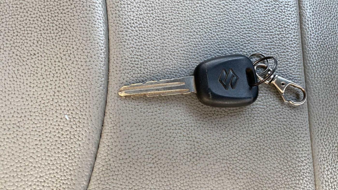2016 Maruti Alto 800 LXI, Petrol, Manual, 59,868 km, Key Close Up