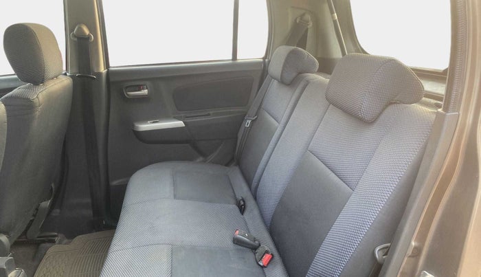 2012 Maruti Wagon R 1.0 VXI, Petrol, Manual, 35,341 km, Right Side Rear Door Cabin