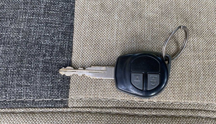 2012 Maruti Swift Dzire VXI, Petrol, Manual, 72,467 km, Key Close Up