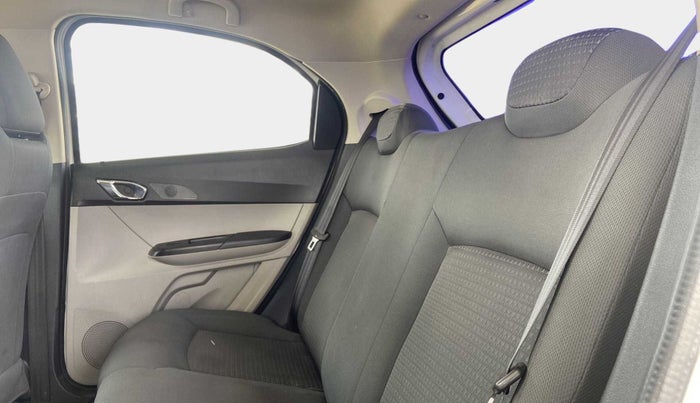 2018 Tata Tiago XZA PETROL, Petrol, Automatic, 39,663 km, Right Side Rear Door Cabin