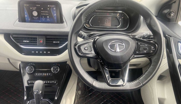 2022 Tata NEXON XZA PLUS (O) PETROL, Petrol, Automatic, 10,920 km, Steering Wheel Close Up