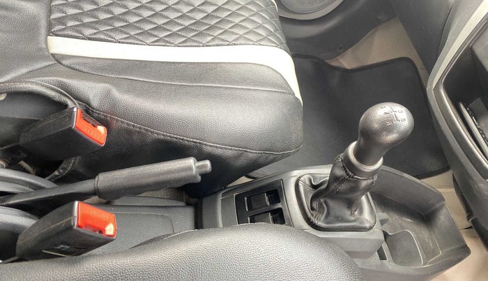 2017 Maruti Alto 800 LXI, Petrol, Manual, 64,613 km, Gear Lever
