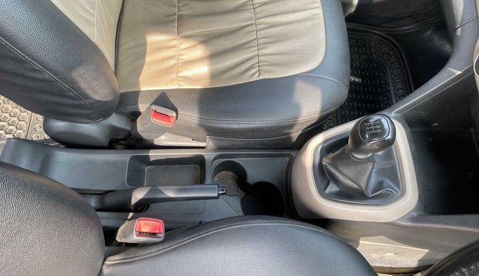 2018 Hyundai Grand i10 MAGNA 1.2 KAPPA VTVT, Petrol, Manual, 50,308 km, Gear Lever