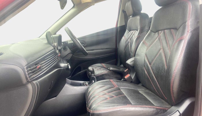 2020 Hyundai NEW I20 SPORTZ 1.2 MT DUAL TONE, Petrol, Manual, 16,395 km, Right Side Front Door Cabin