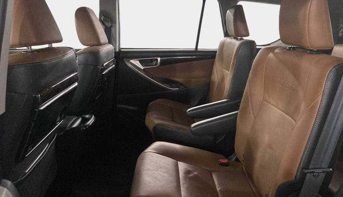 2019 Toyota Innova Crysta 2.8 ZX AT 7 STR, Diesel, Automatic, 19,567 km, Right Side Rear Door Cabin